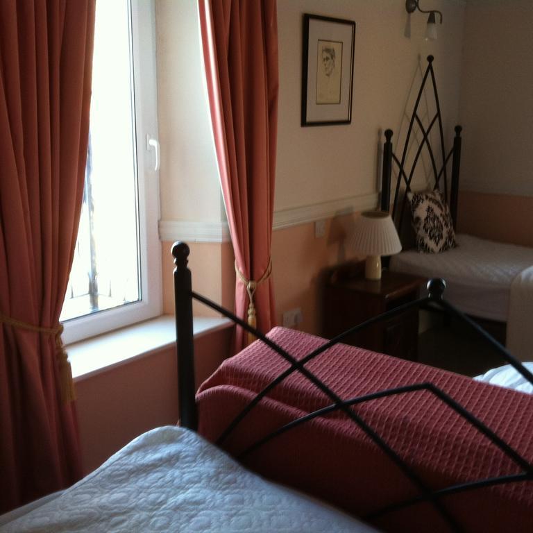 Caheroyn House アゼンリー 部屋 写真